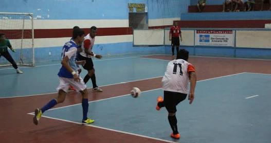 Mais uma rodada do Campeonato de Futsal começa nesta noite