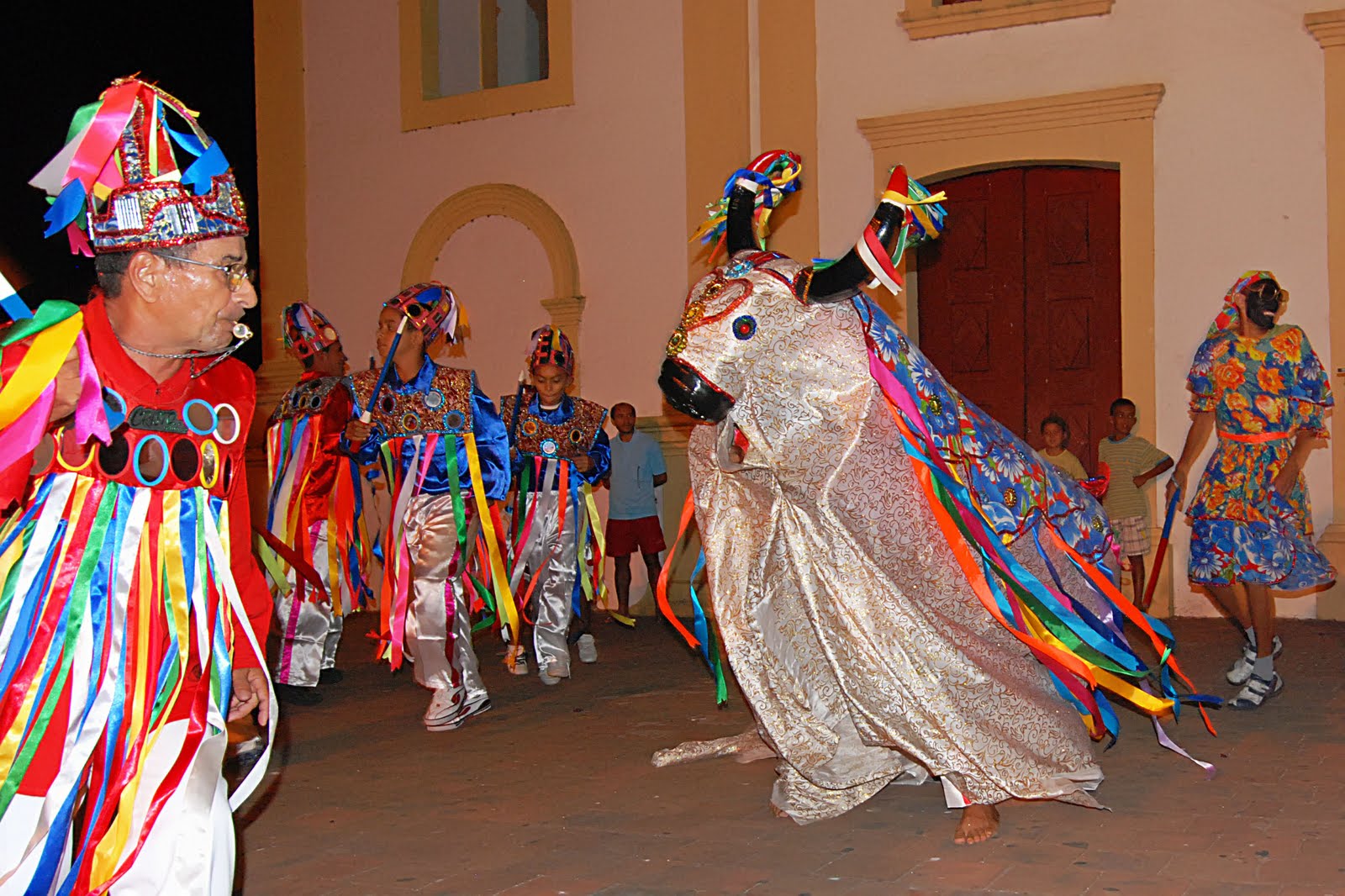 Boi Calemba Pintadinho participa de Festival Folclórico em São Paulo
