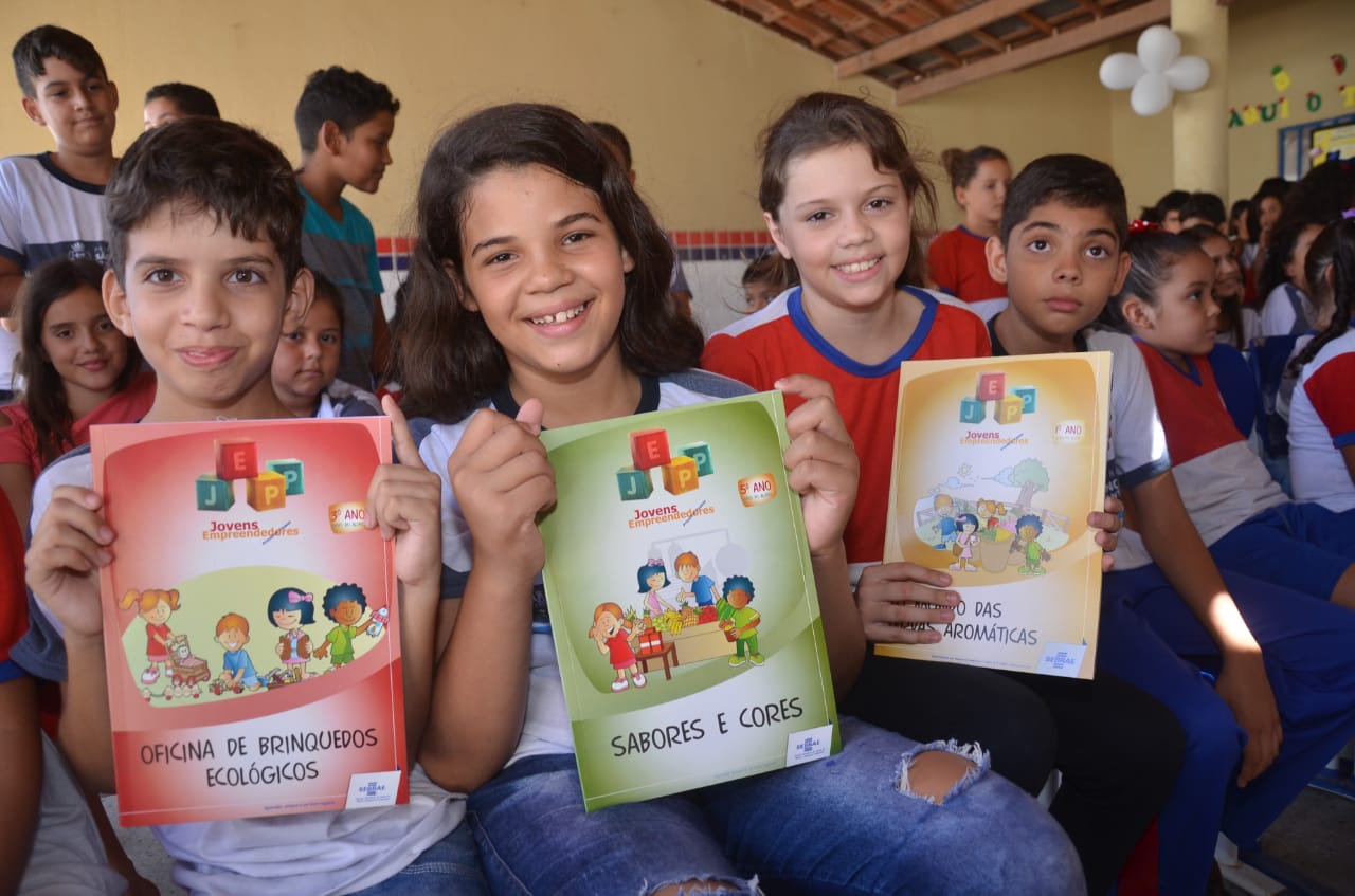 Escolas municipais de São Gonçalo recebem curso de empreendedorismo