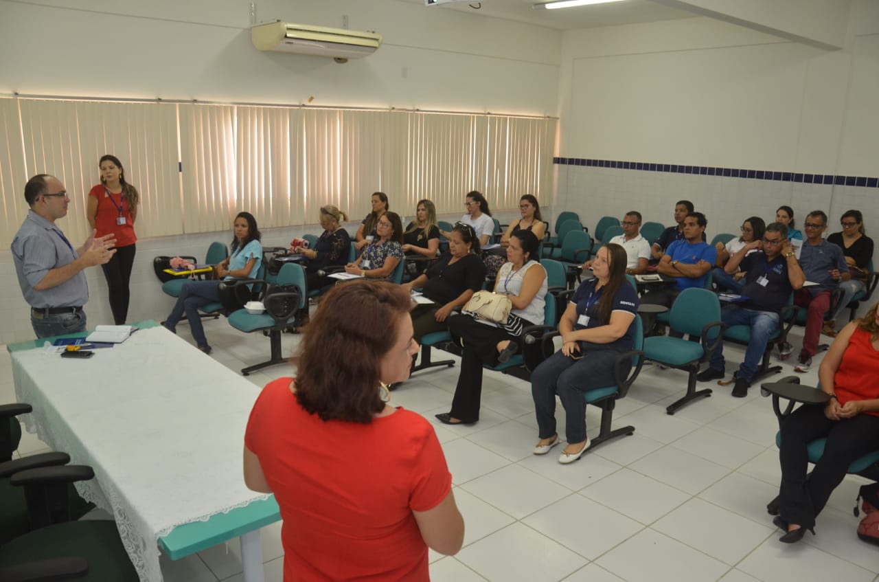 Prefeitura promove capacitação para profissionais do Serviço de Convivência e Fortalecimento de Vínculos