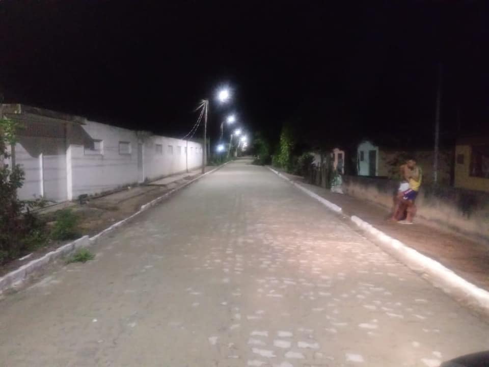 São Gonçalo: uma das vias principais da zona rural recebe pavimentação e iluminação de LED