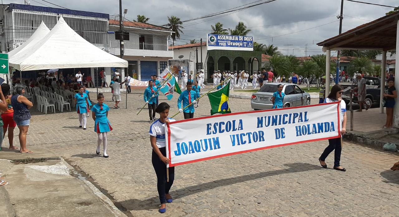 Escola Municipal Joaquim Victor de Holanda realiza desfile cívico em alusão ao Dia da Independência