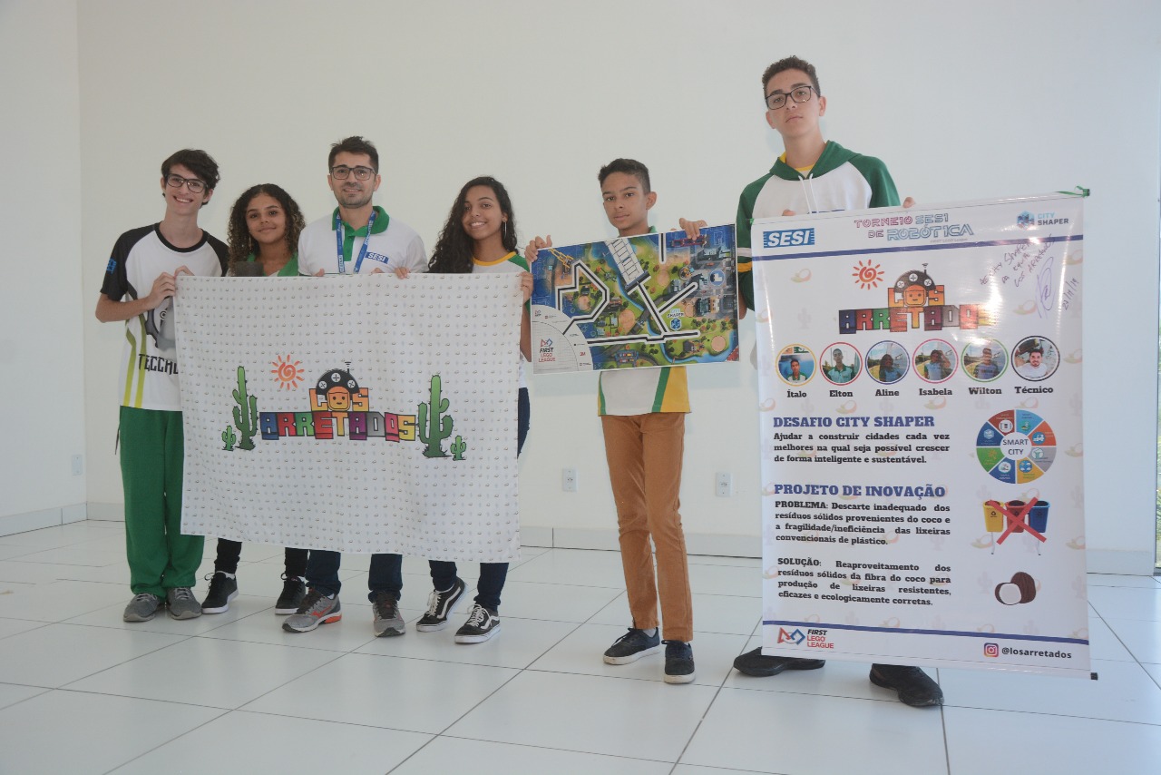 Alunos de São Gonçalo participam de torneio de robótica em São Paulo