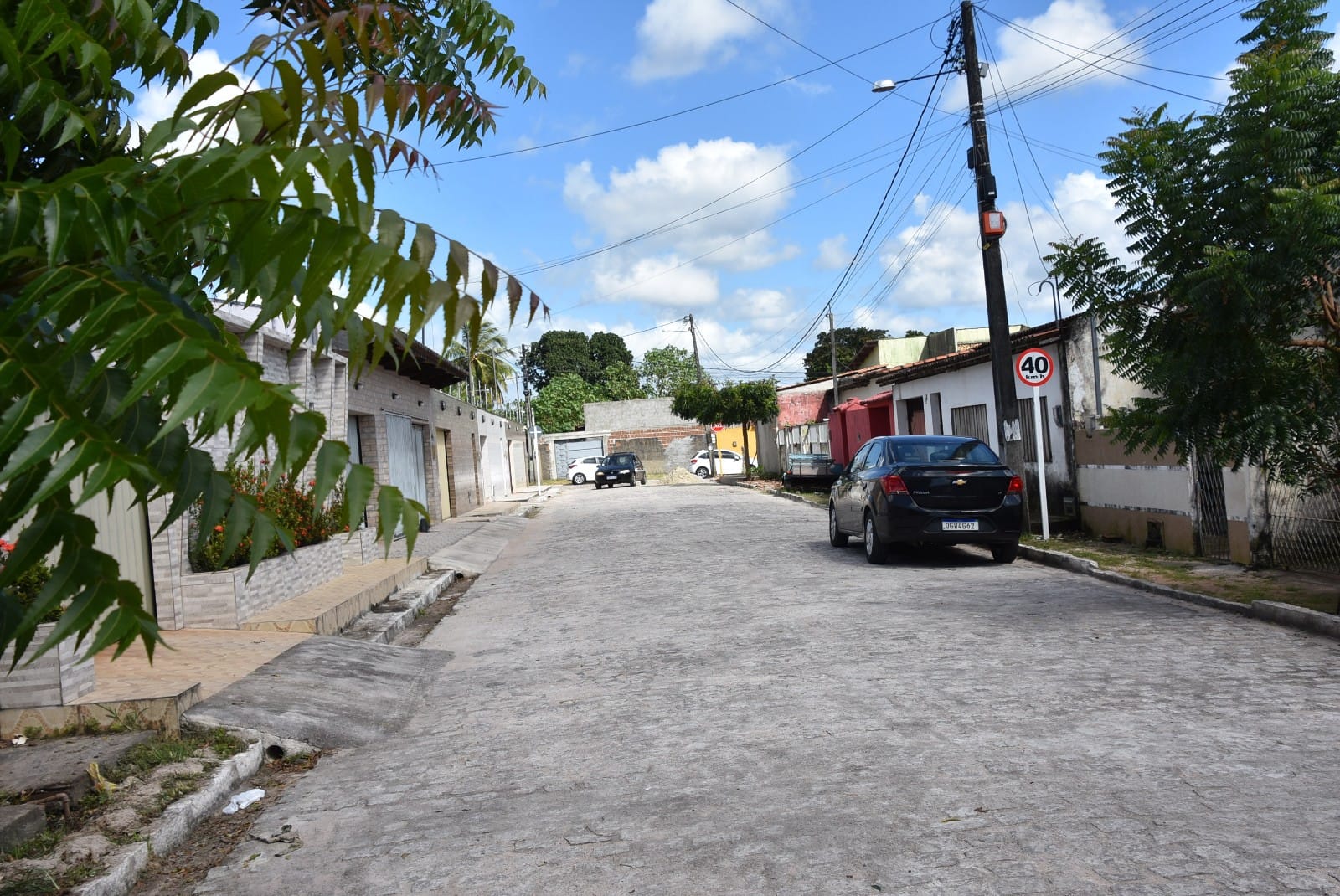 Prefeito Eraldo entrega novas ruas pavimentas em Santo Antônio do Potengi