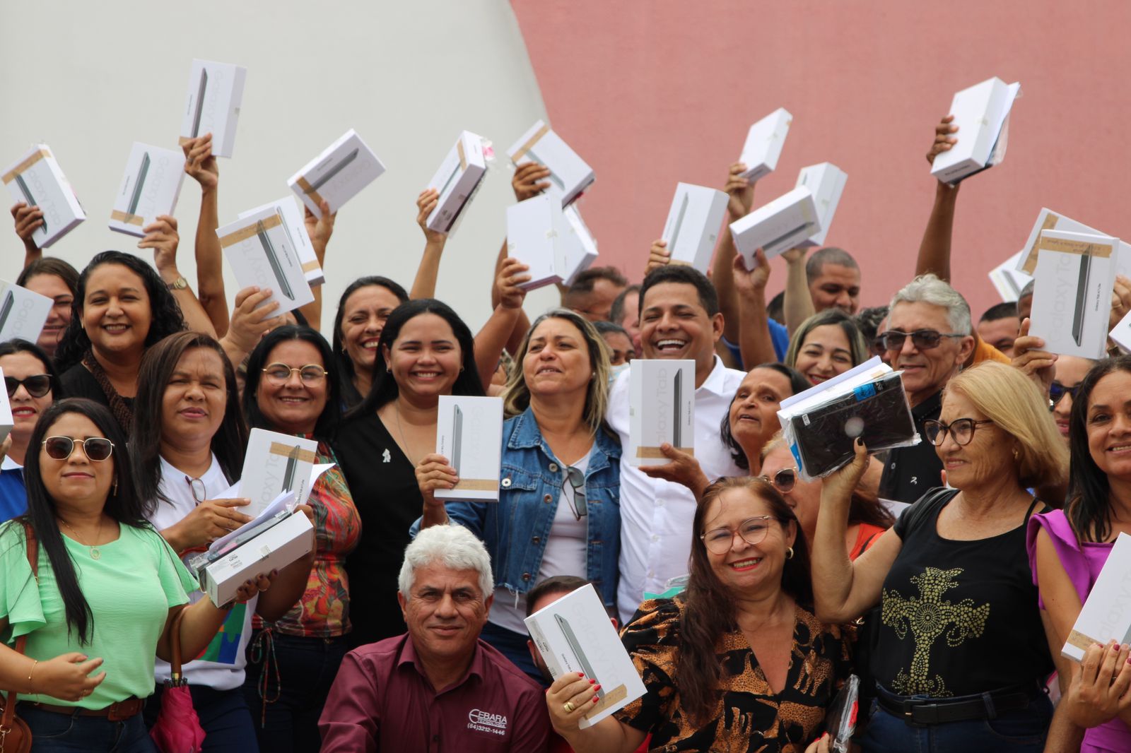 Prefeitura de São Gonçalo do Amarante Entrega 118 Tablets para Agentes Comunitários de Saúde