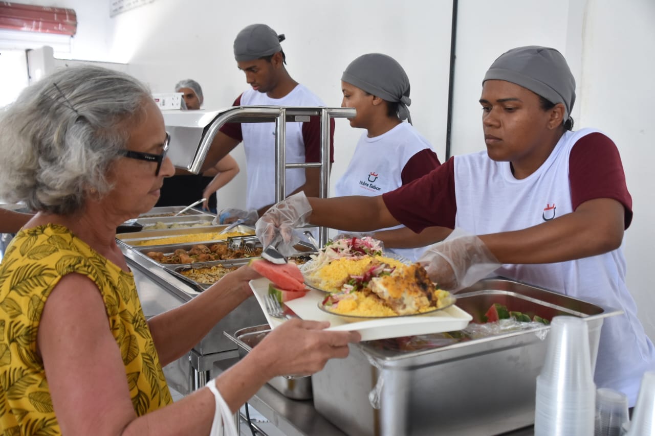 Restaurante Popular do Golandim é inaugurado em São Gonçalo do Amarante, oferecendo mil refeições diárias a preços acessíveis