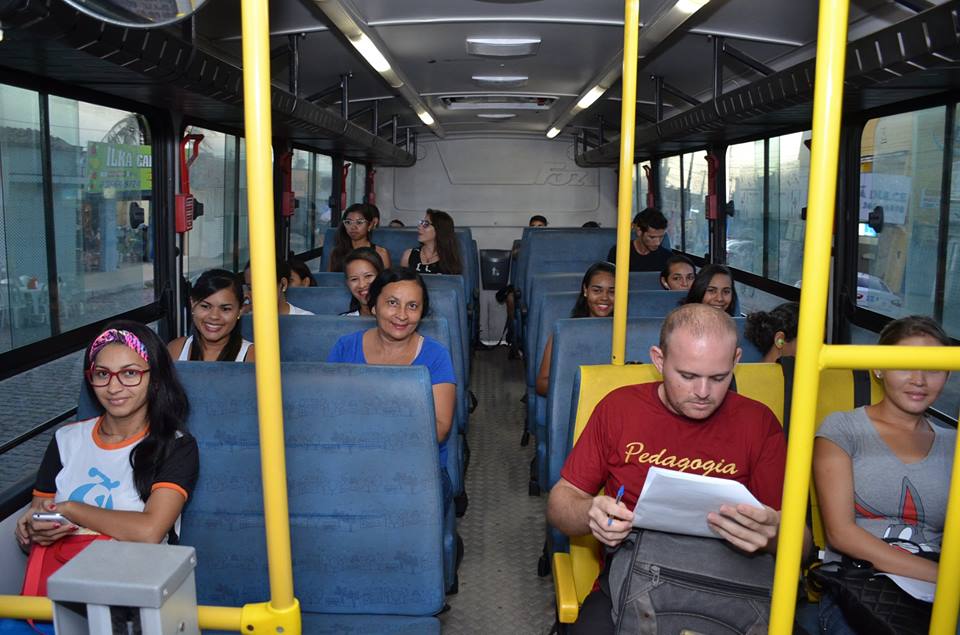 SEMJEL inicia cadastramento de estudantes para o transporte universitário gratuito de São Gonçalo