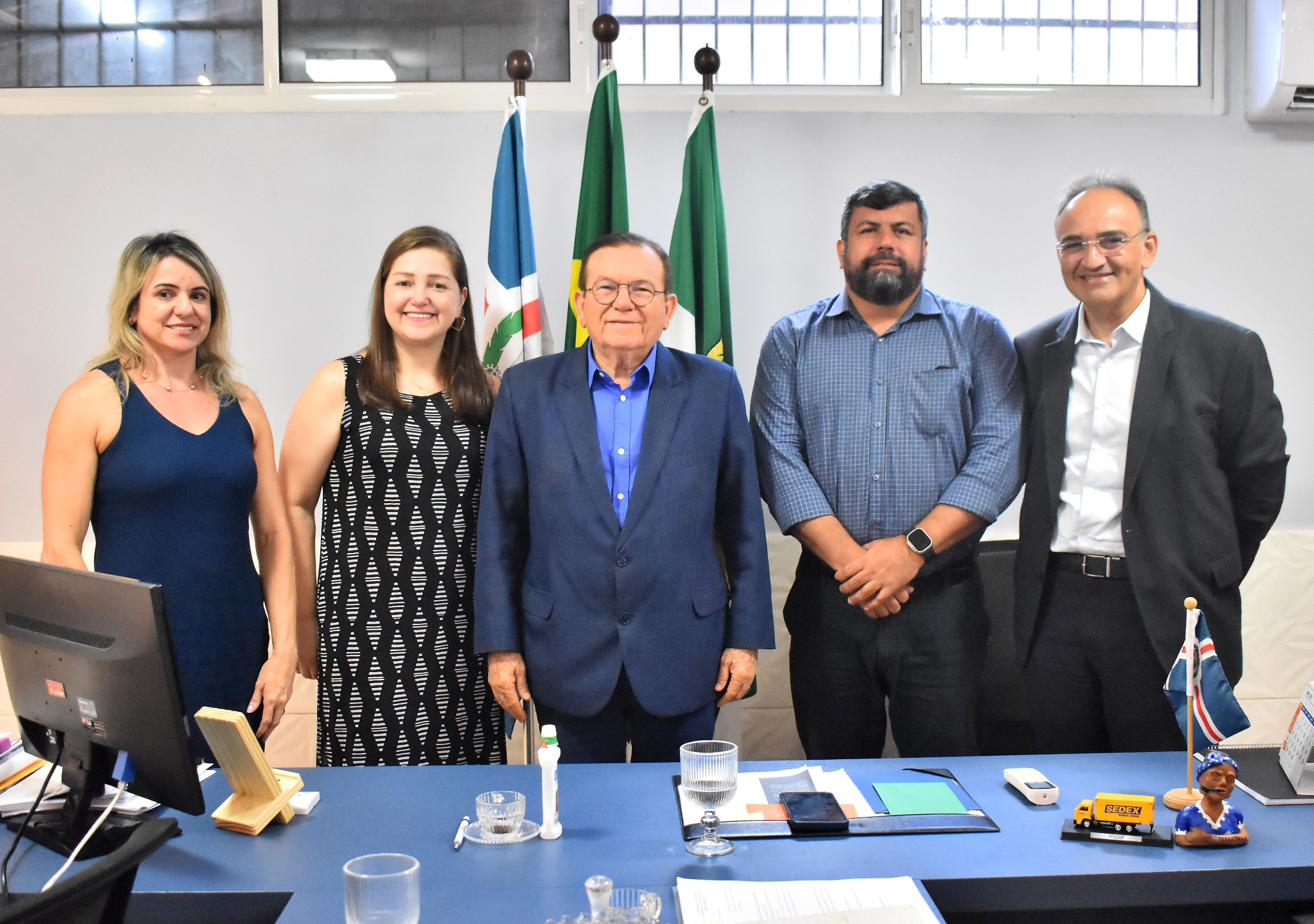 Prefeito Jaime Calado recebeu representantes da Teleperformance na busca de mais Empregos para São Gonçalo