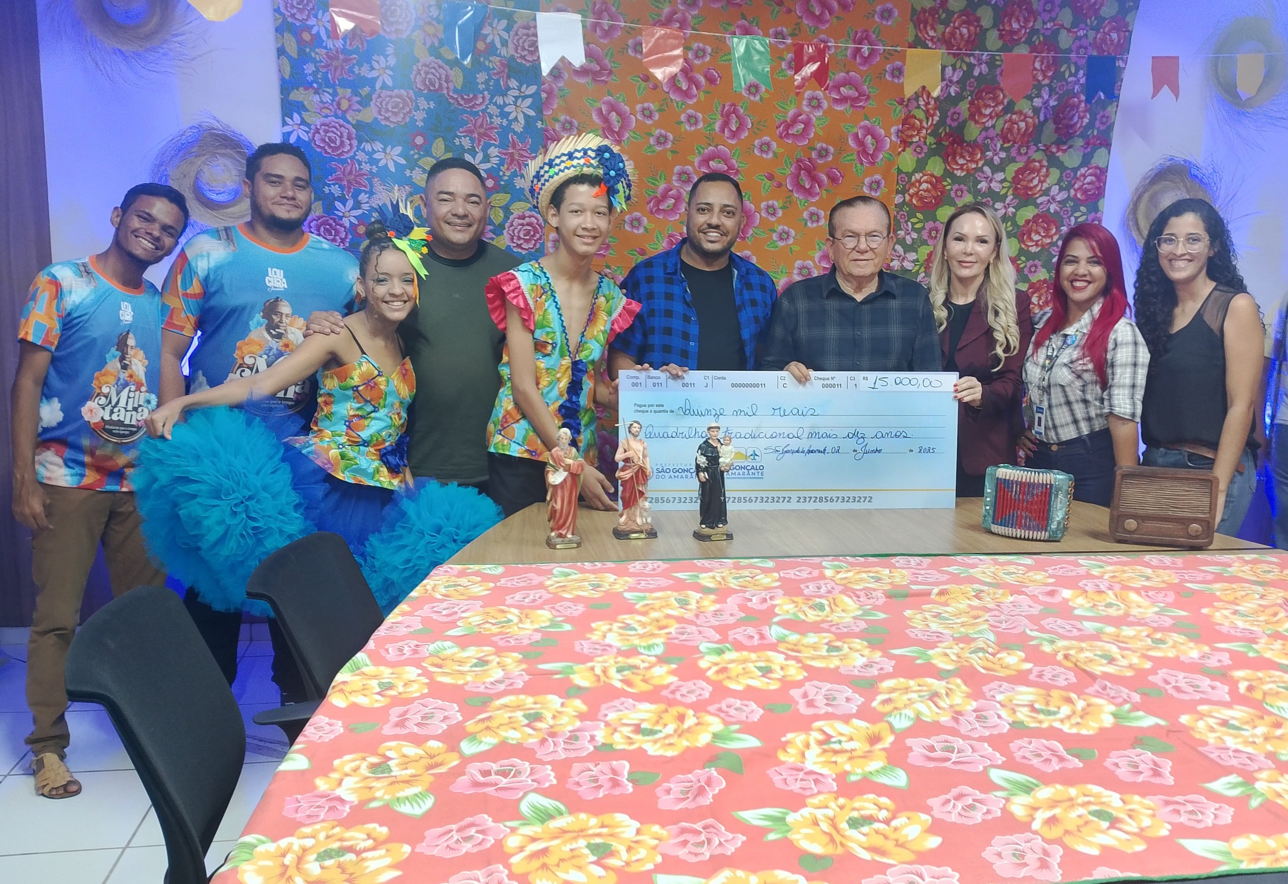 Prefeito Jaime Calado entrega fomento às quadrilhas juninas; festividades em São Gonçalo terão patrocínio da Lei Câmara Cascudo